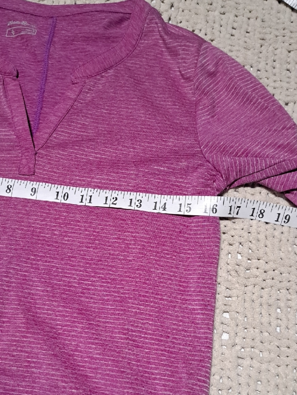 Eddie Bauer Heathered Magenta Long Sleeve V‑Neck Top - Picture 7 of 9